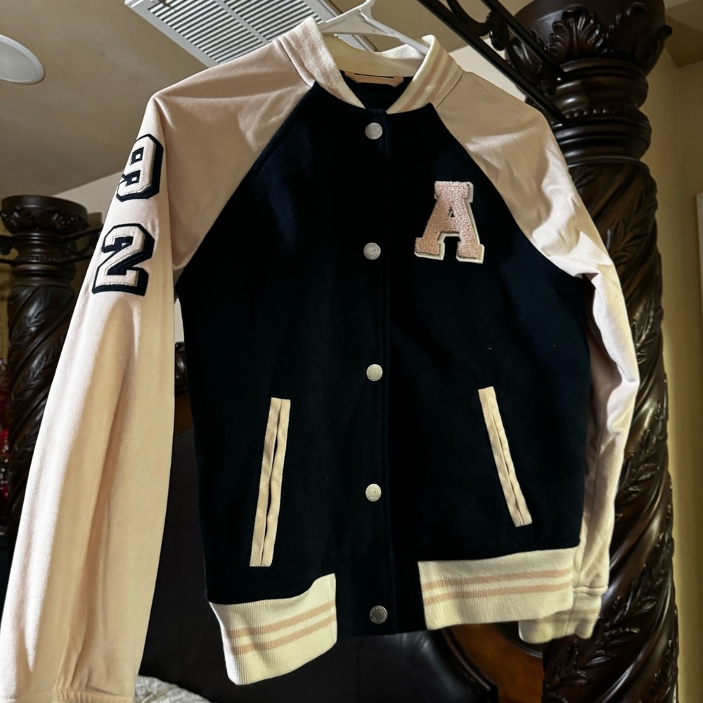 Abercrombie kids jacket 11/12 kids